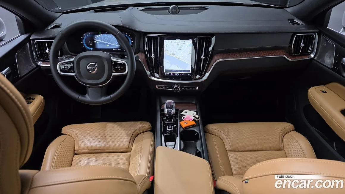 Volvo S60 2023 из KR, фото 7
