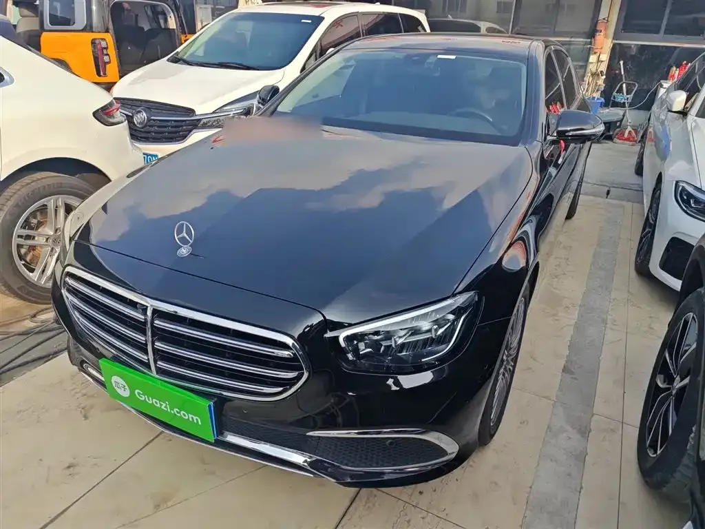 Mercedes-Benz E-Class 2023 из CN, фото 1