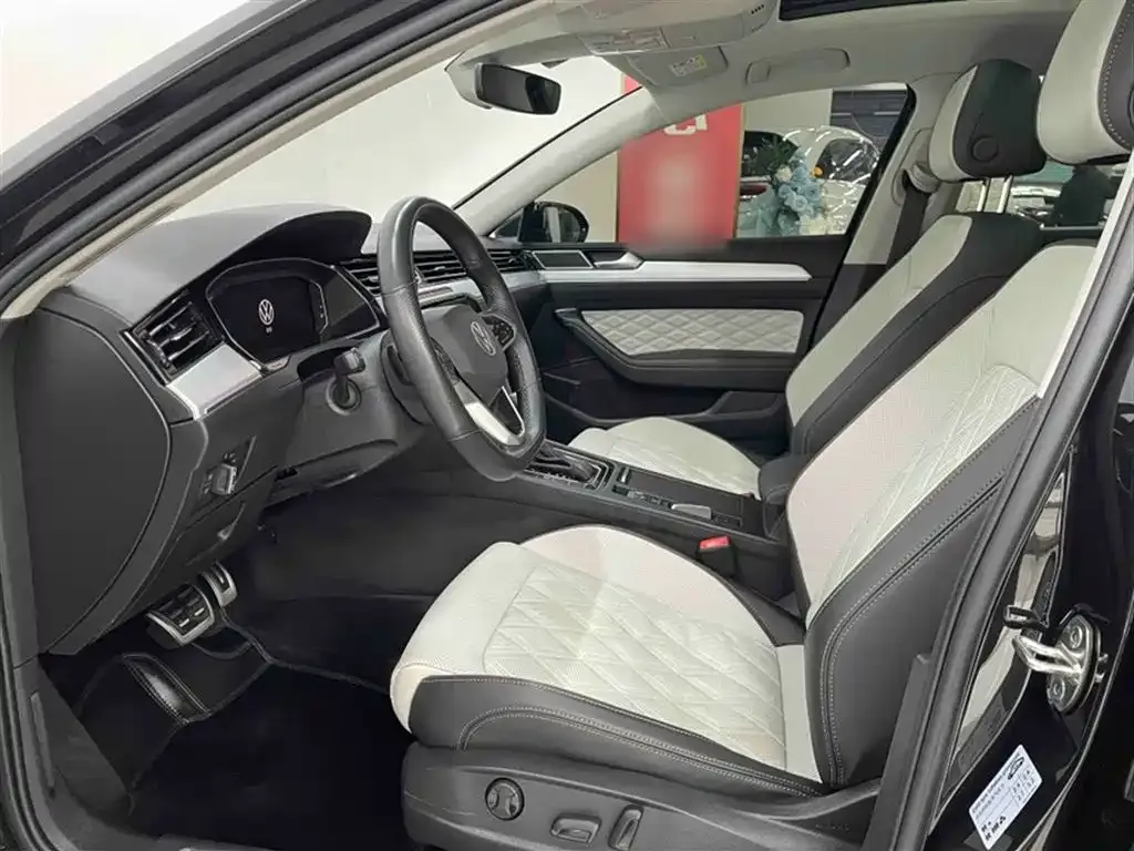 Volkswagen Magotan 2024 из CN, фото 10