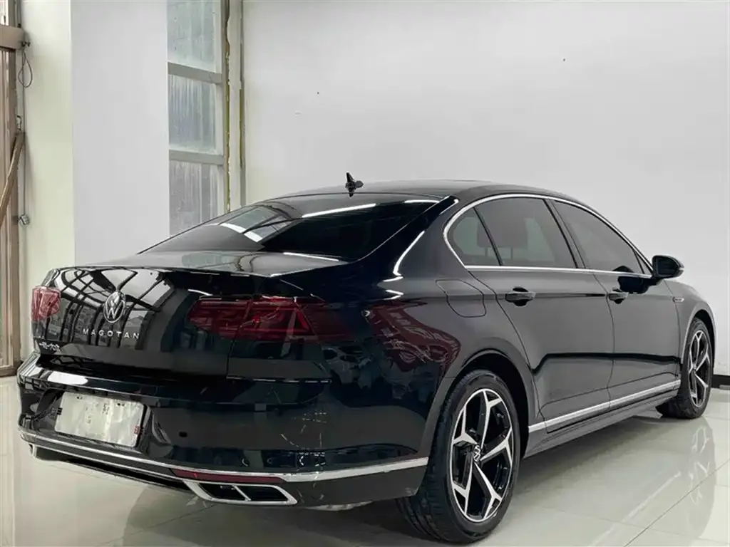 Volkswagen Magotan 2024 из CN, фото 5