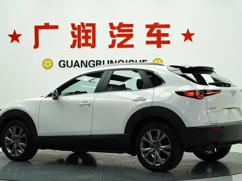 Mazda CX-30 2022 из CN, фото 3