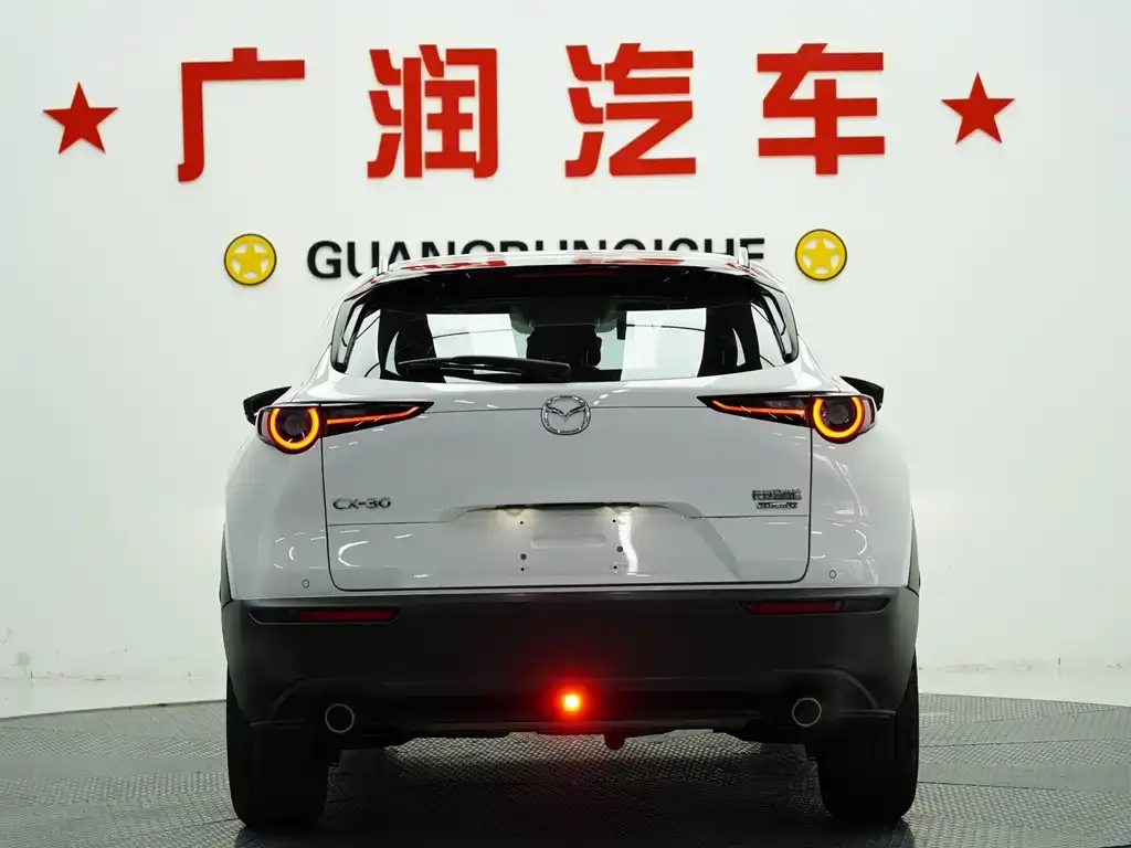 Mazda CX-30 2022 из CN, фото 4