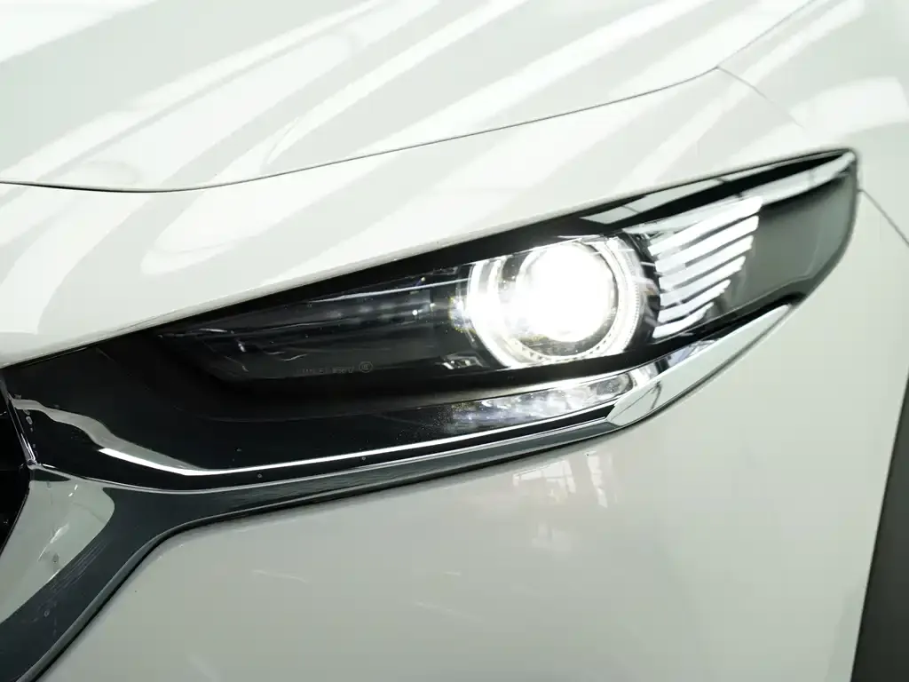 Mazda CX-30 2022 из CN, фото 7