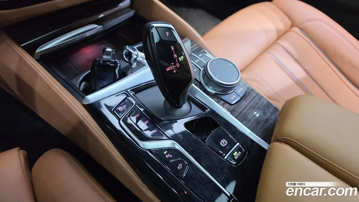 BMW 5-Series 2021 из KR, фото 9