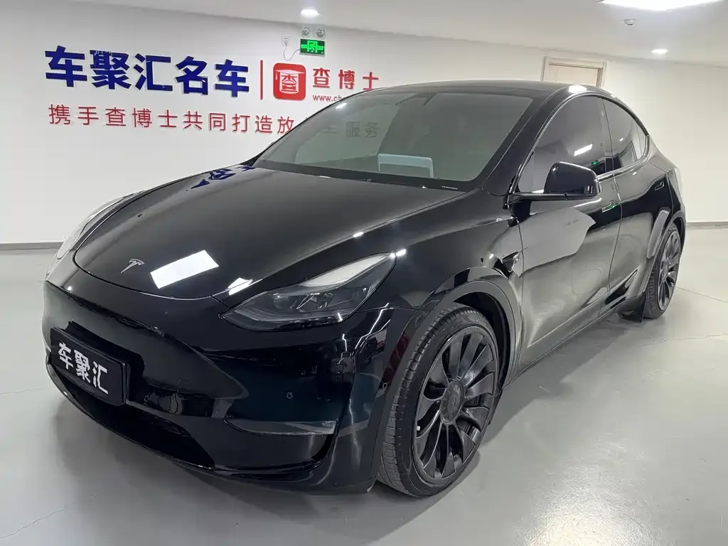 Tesla Model Y 2023 из CN, фото 1