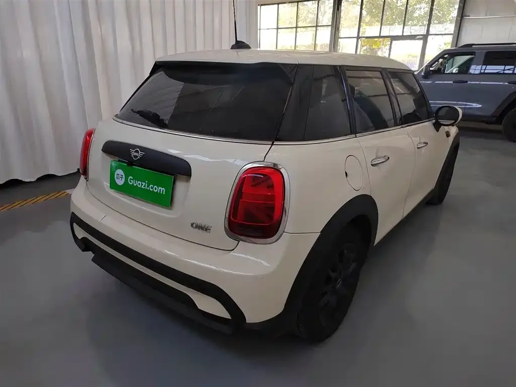 MINI Cooper (3-door) 2022 из CN, фото 7