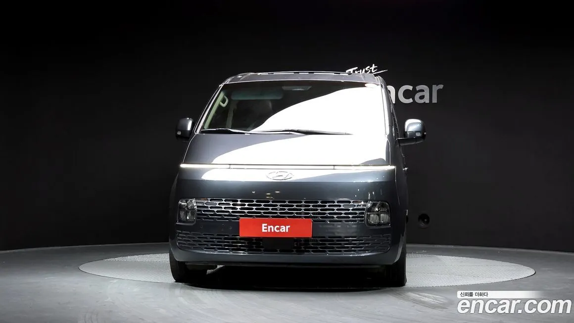 Hyundai Staria 2023 из KR, фото 3