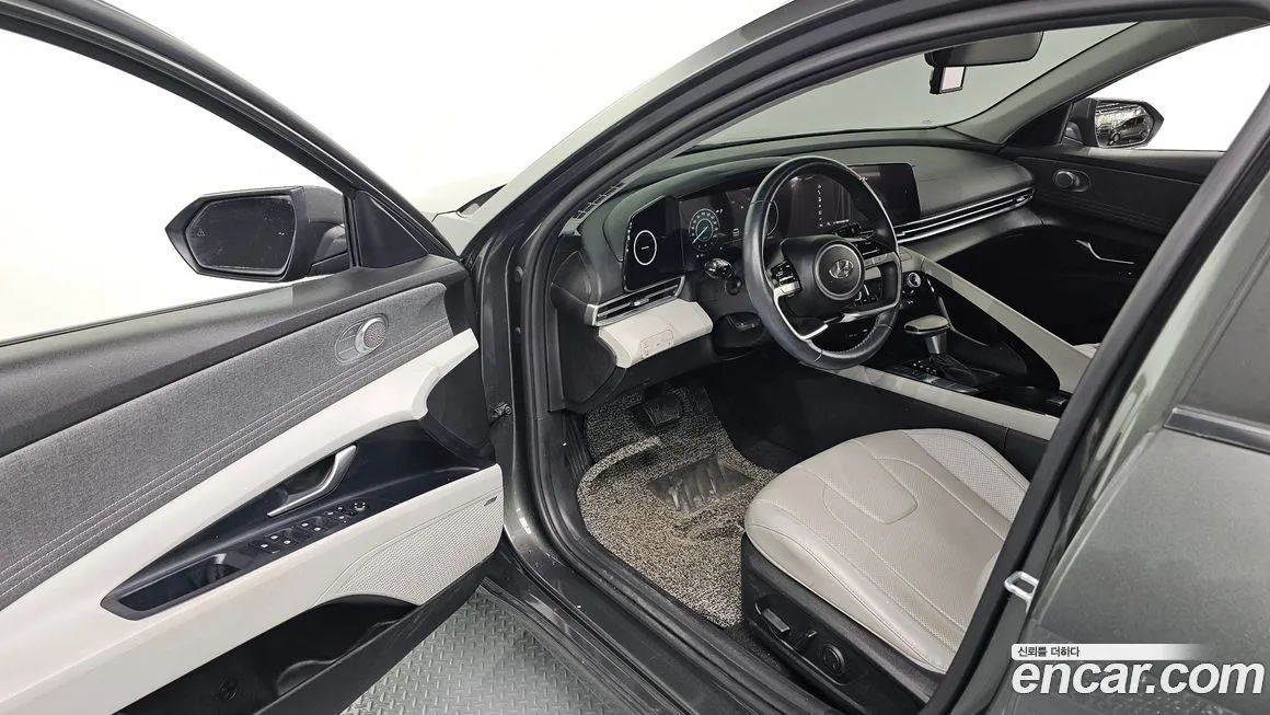 Hyundai AVANTE 2022 из KR, фото 10