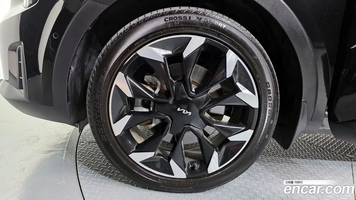 Kia Sorento — фото 5