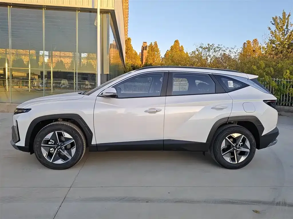 Hyundai Tucson 2025 из CN, фото 5