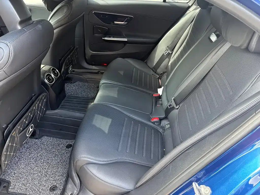 Mercedes-Benz C-Class 2024 из CN, фото 5