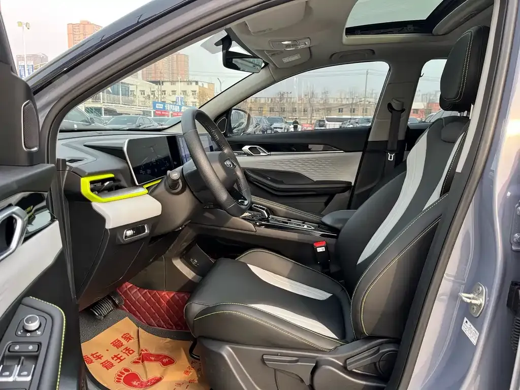 Geely Binyue 2023 из CN, фото 7