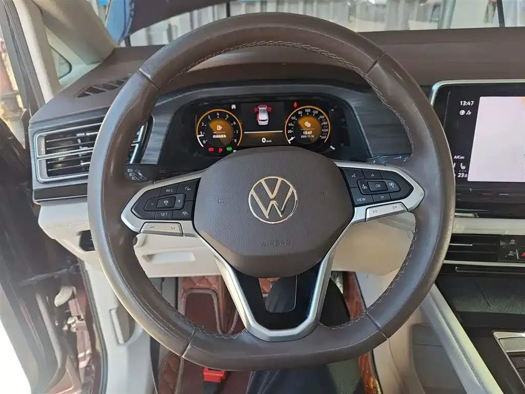 Volkswagen Viloran 2022 из CN, фото 3
