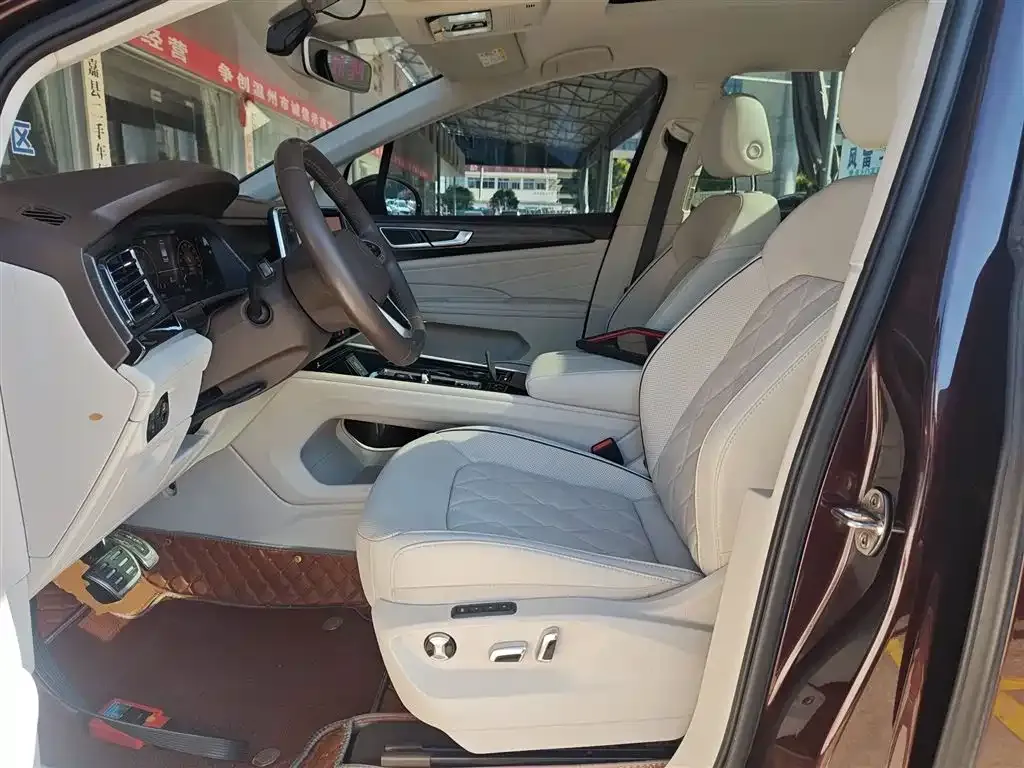 Volkswagen Viloran 2022 из CN, фото 7