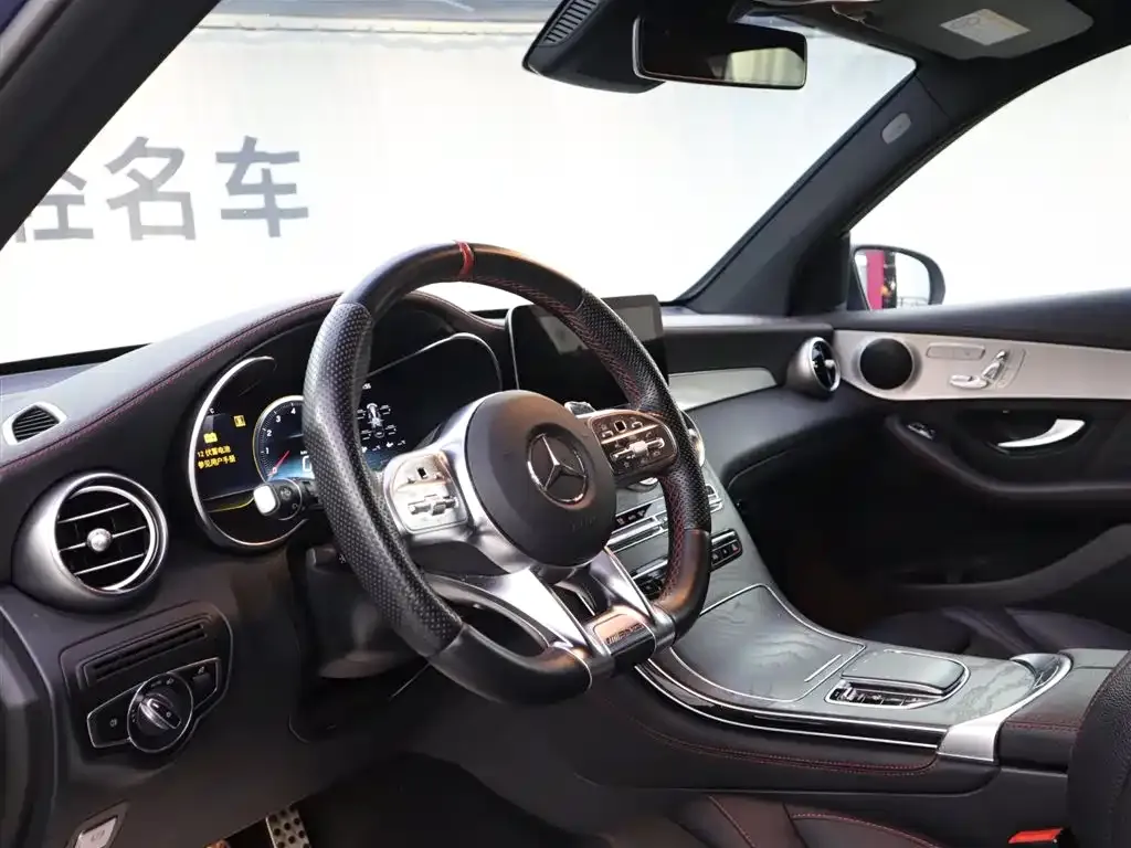 Mercedes-Benz GLC AMG — фото 5