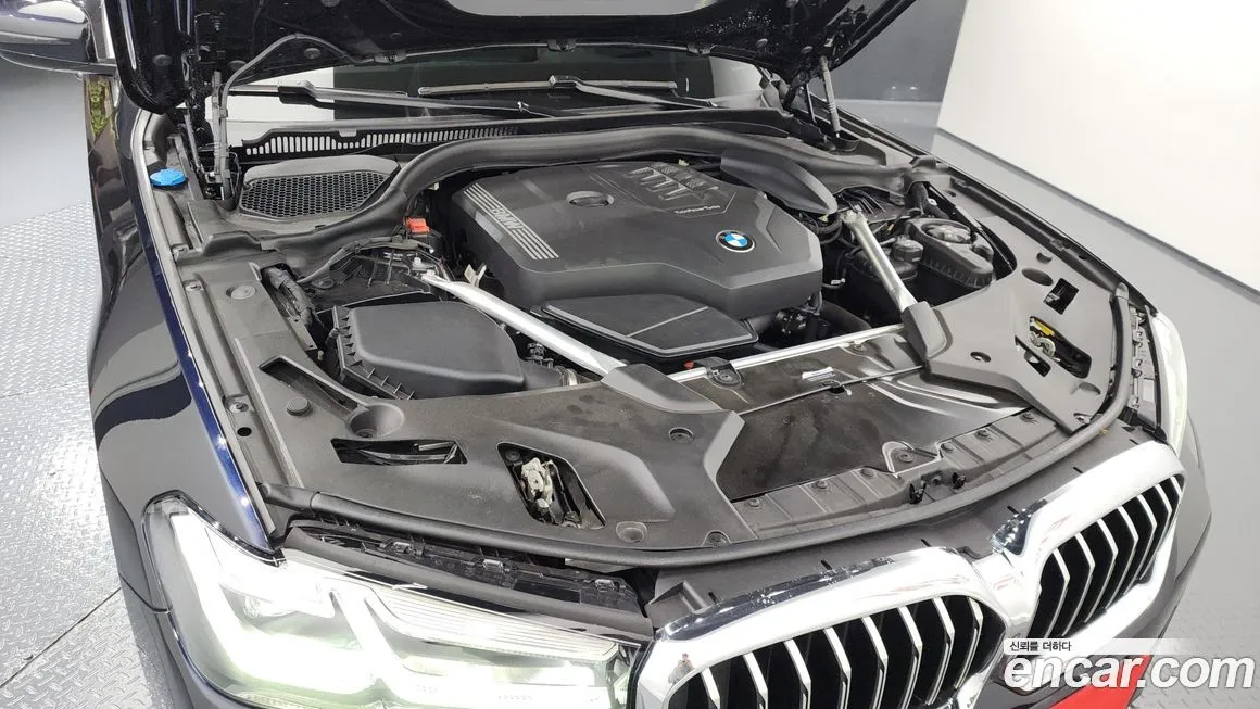 BMW 5-Series 2023 из KR, фото 6