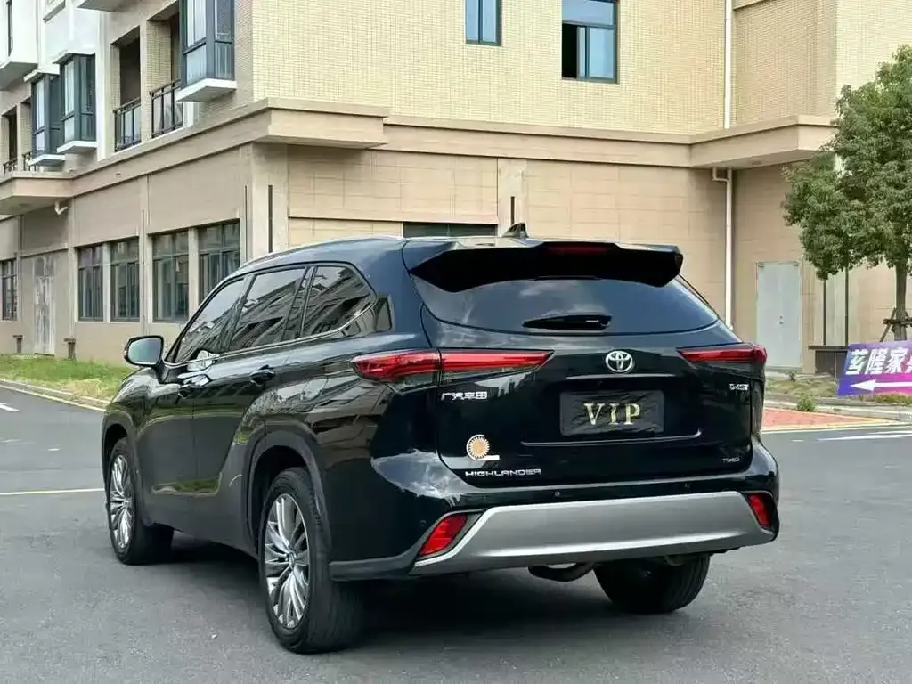 Toyota Highlander 2023 из CN, фото 3