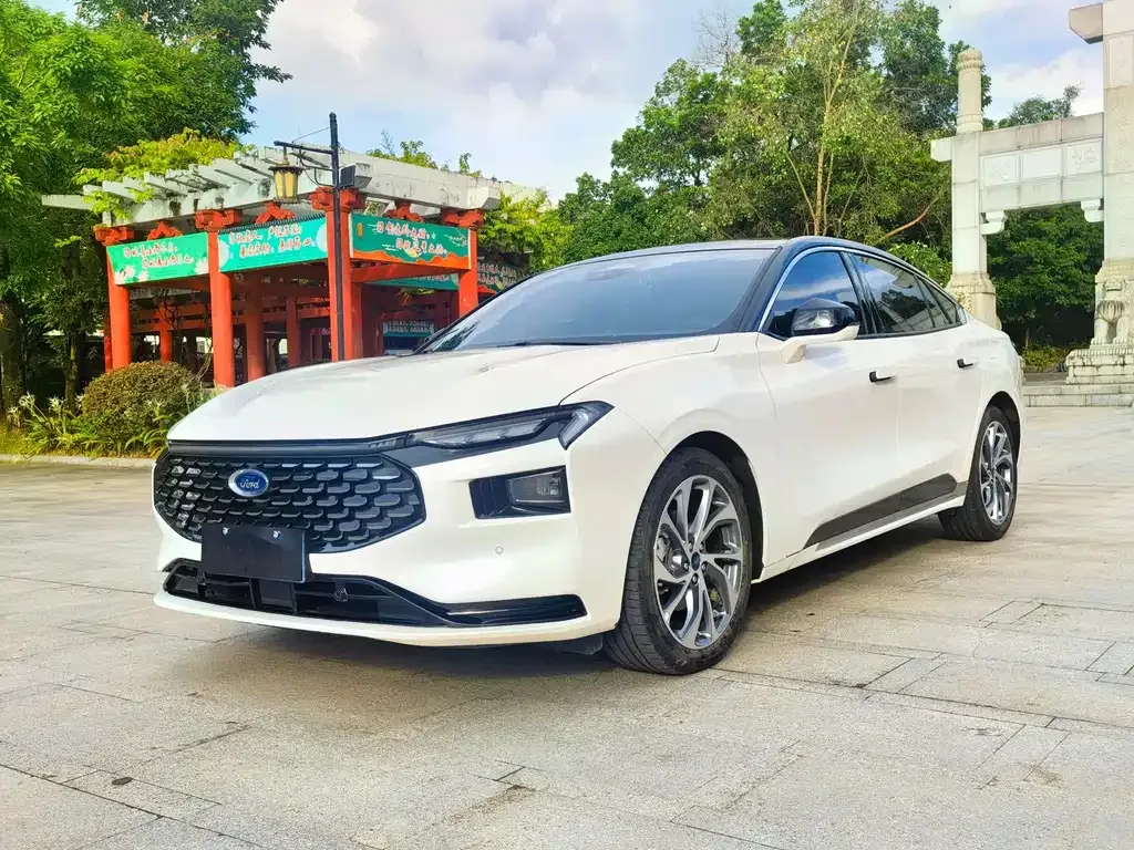 Ford Mondeo 2022 из CN, фото 1