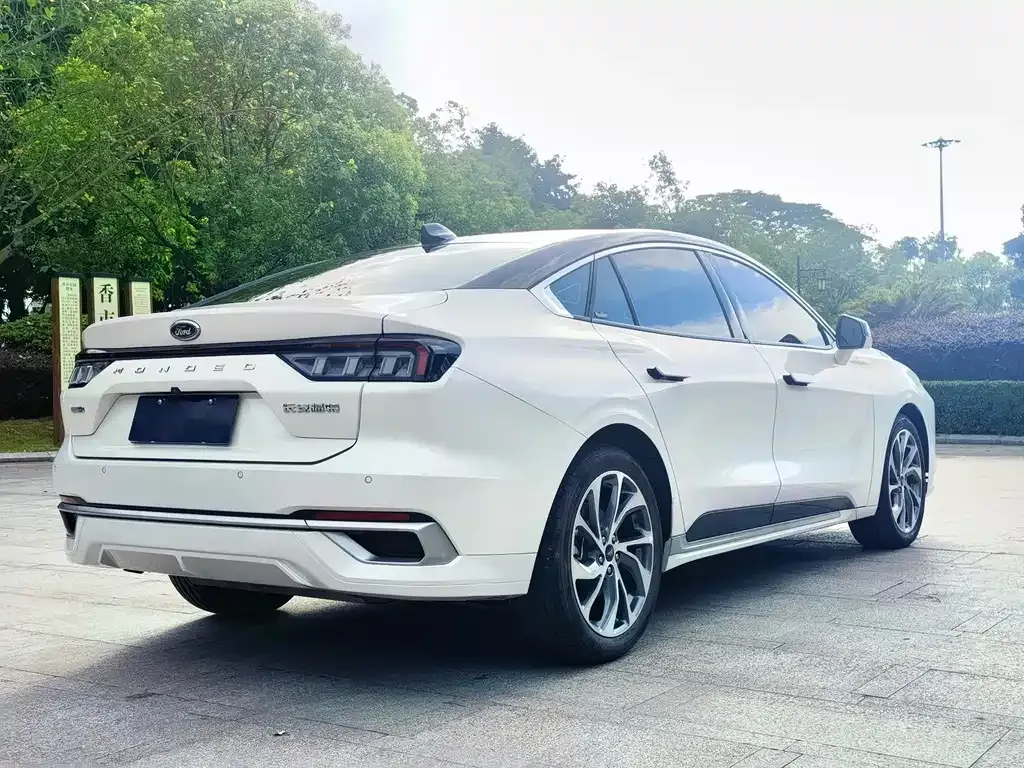 Ford Mondeo 2022 из CN, фото 4