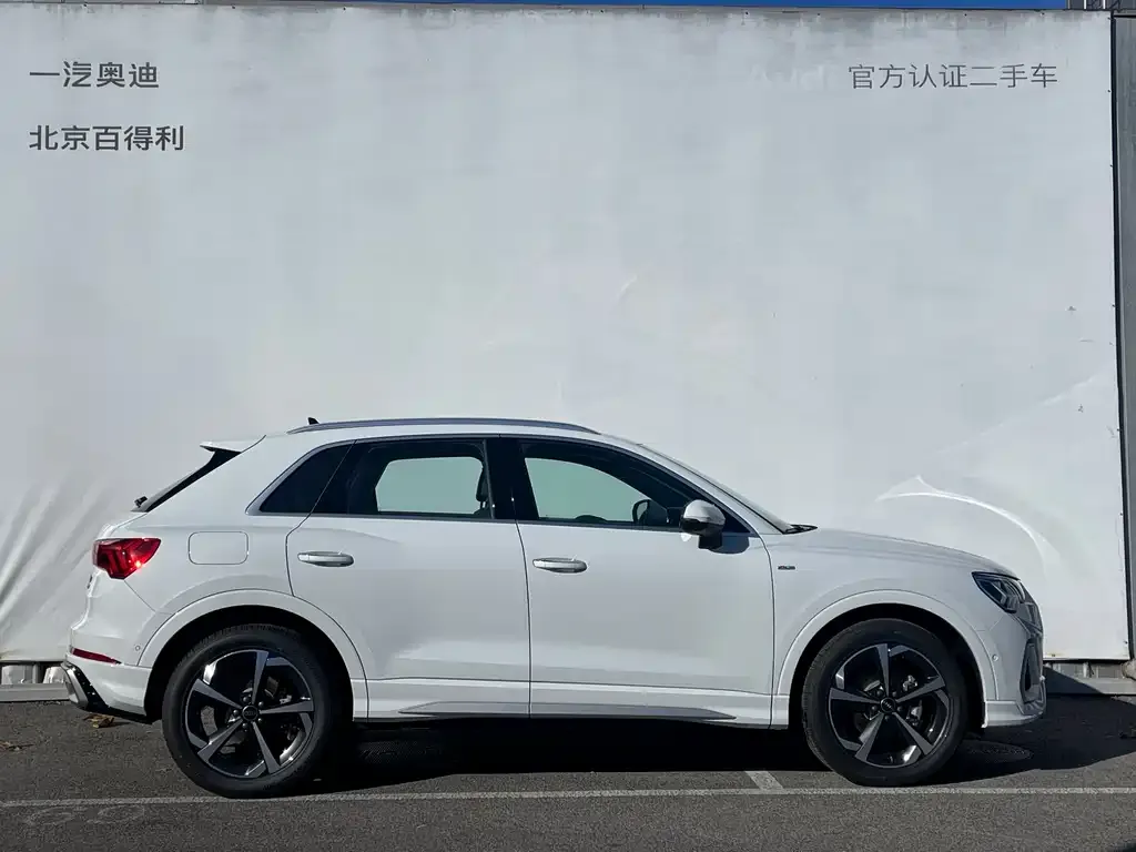 Audi Q3 2025 из CN, фото 4