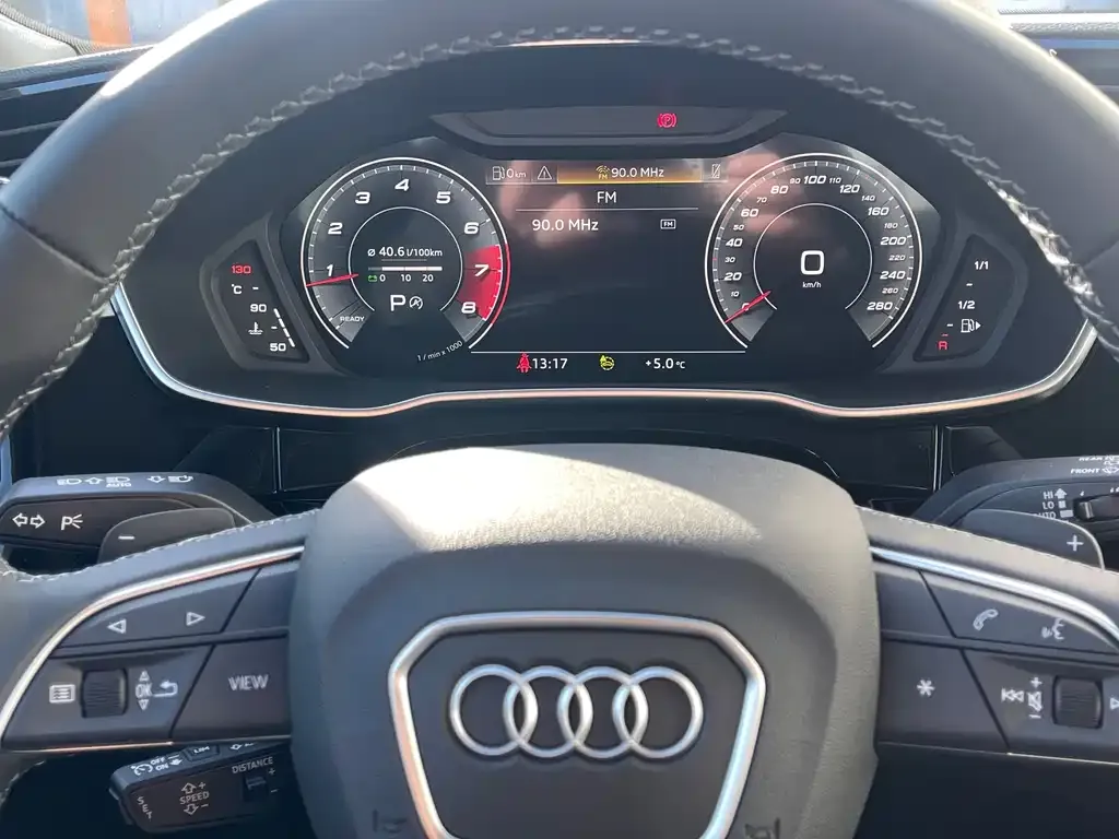 Audi Q3 2025 из CN, фото 7