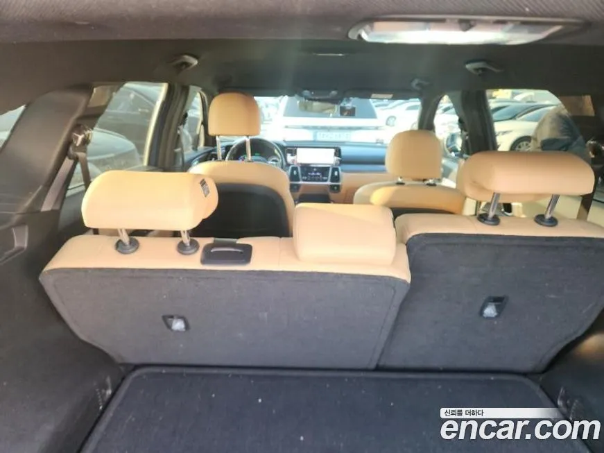 Kia Sorento — фото 8