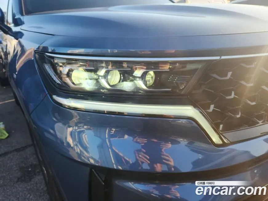 Kia Sorento — фото 9