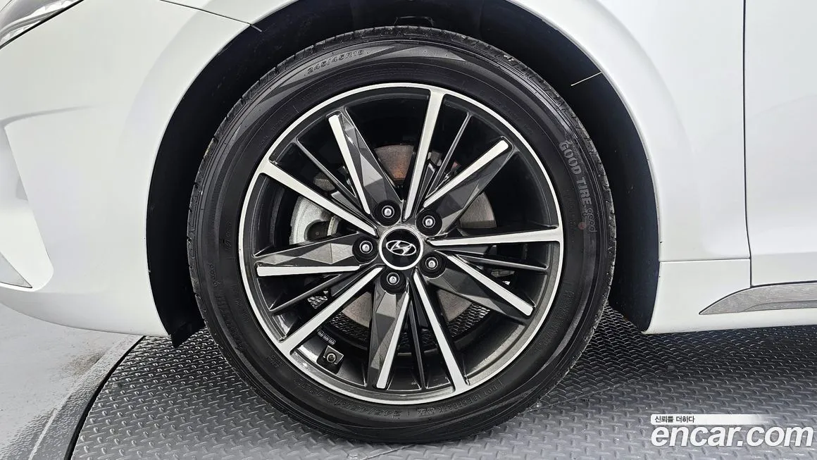 Hyundai Grandeur 2022 из KR, фото 5