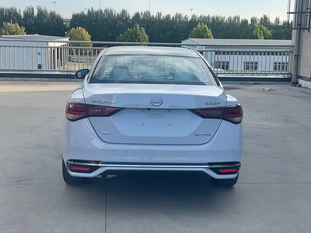 Nissan Sylphy 2023 из CN, фото 4