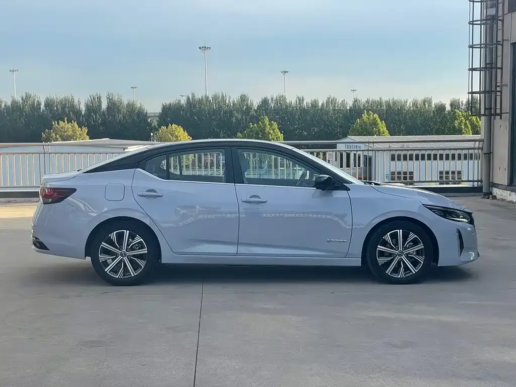 Nissan Sylphy 2023 из CN, фото 7