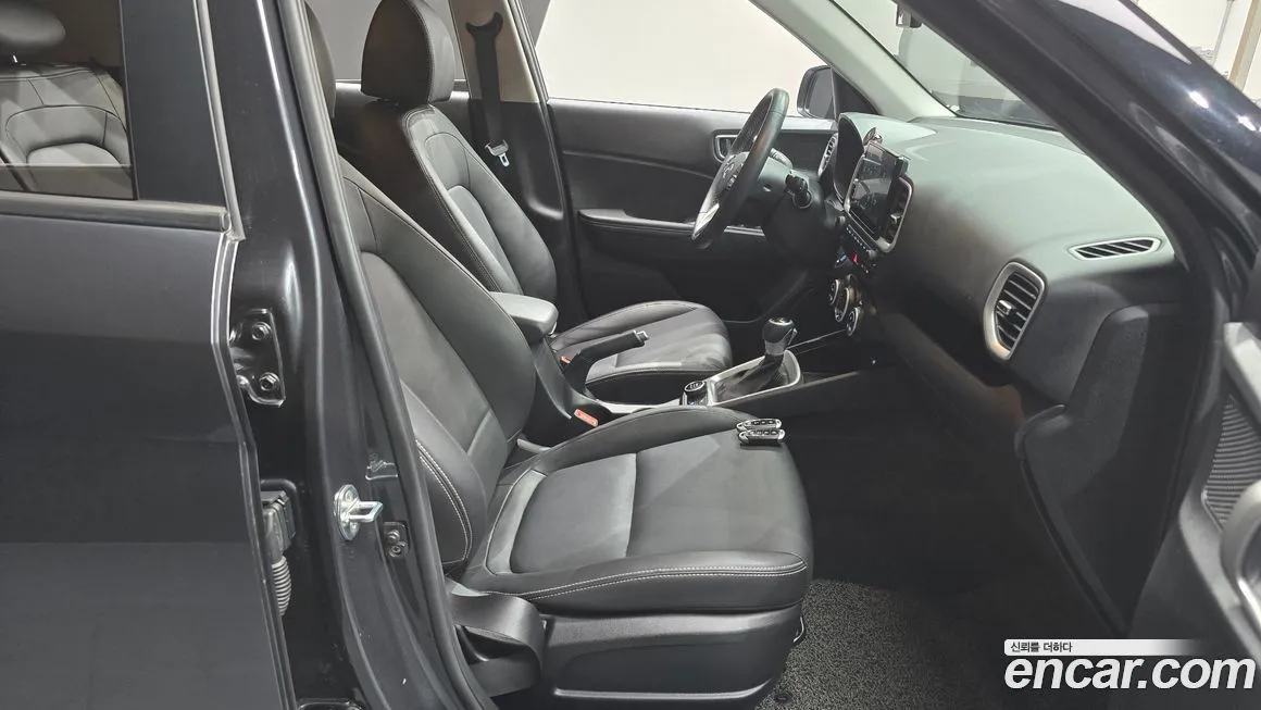 Hyundai Venue 2022 из KR, фото 10
