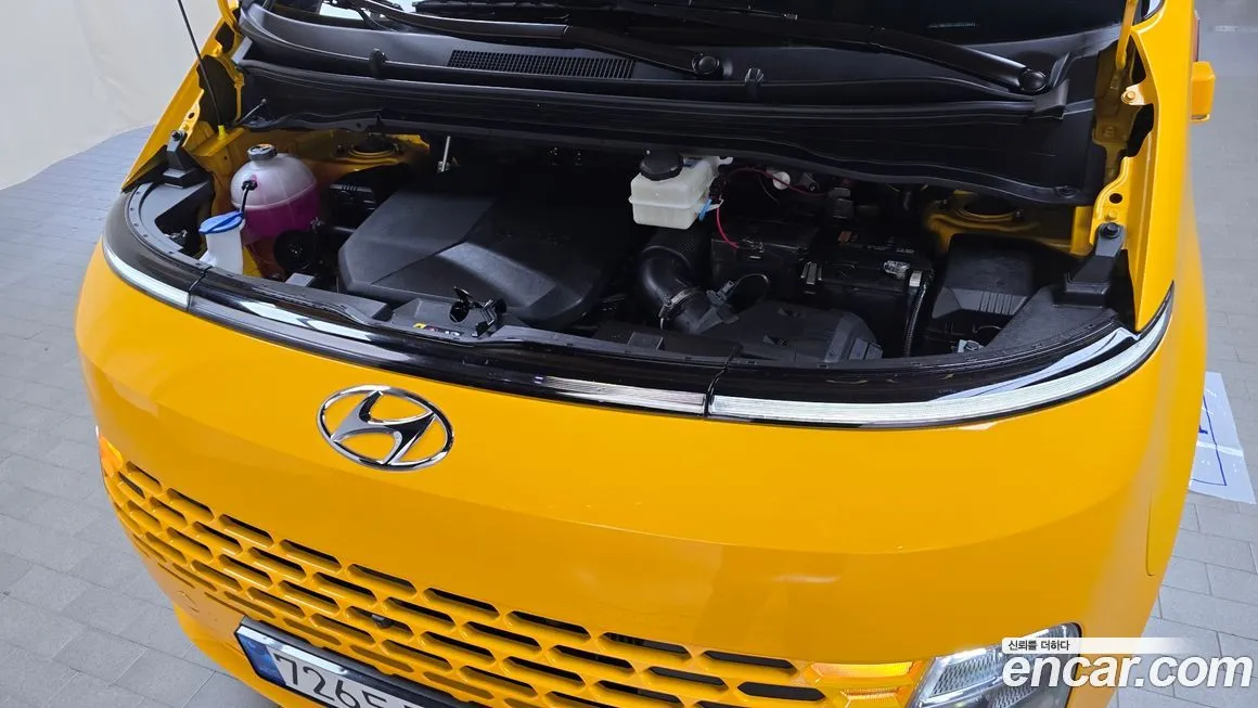 Hyundai Staria 2023 из KR, фото 6
