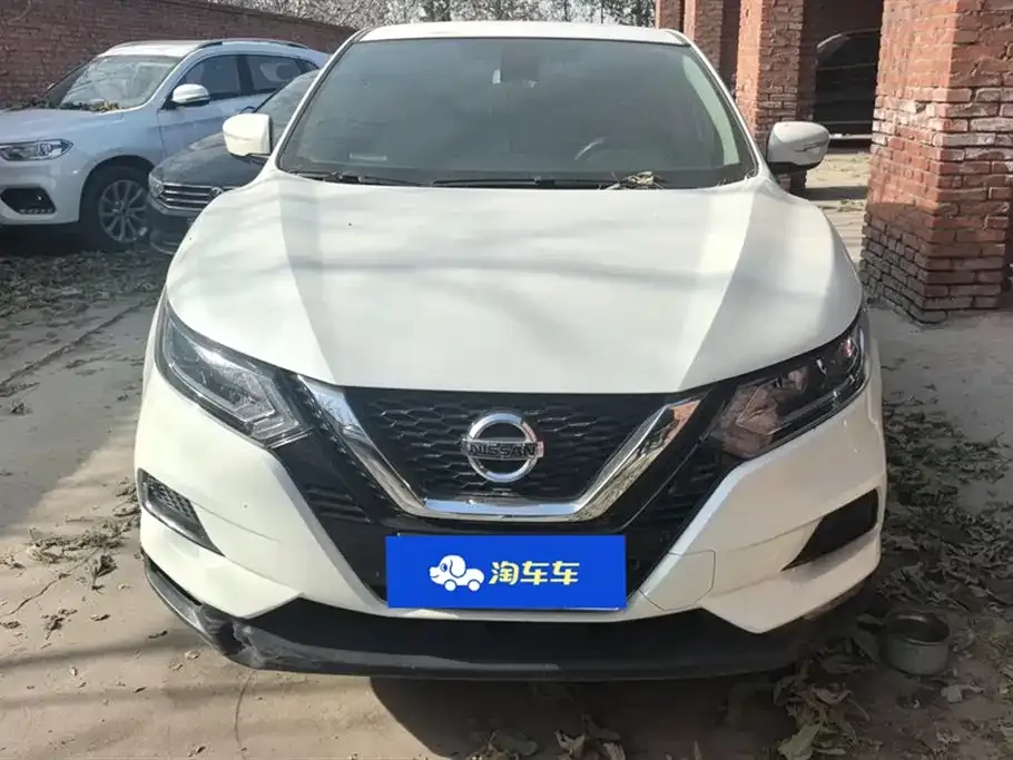 Nissan Qashqai 2022 из CN, фото 2