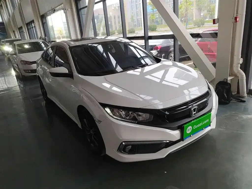 Honda Civic 2022 из CN, фото 4