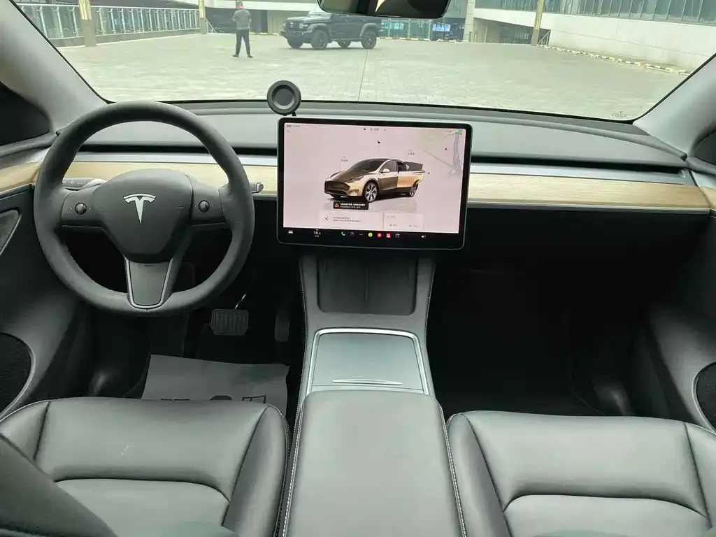 Tesla Model Y 2023 из CN, фото 5