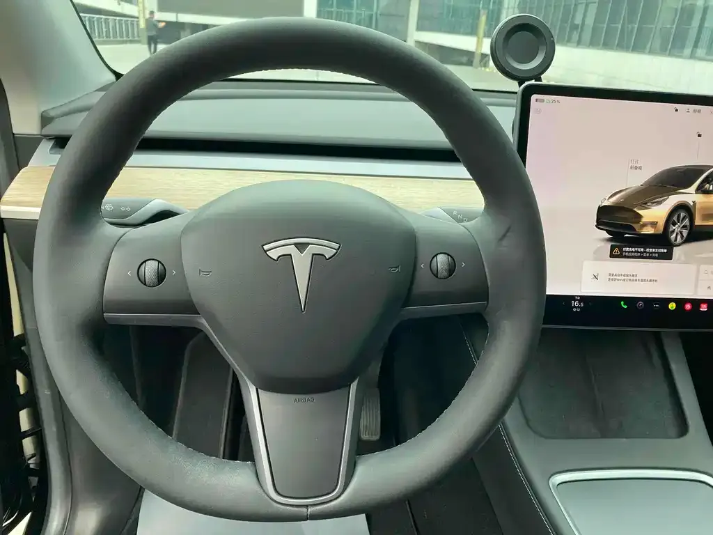 Tesla Model Y 2023 из CN, фото 7