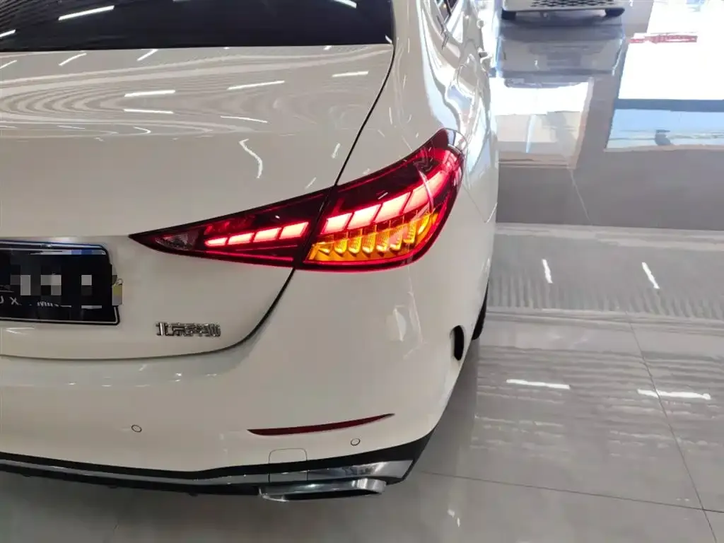Mercedes-Benz C-Class 2024 из CN, фото 8