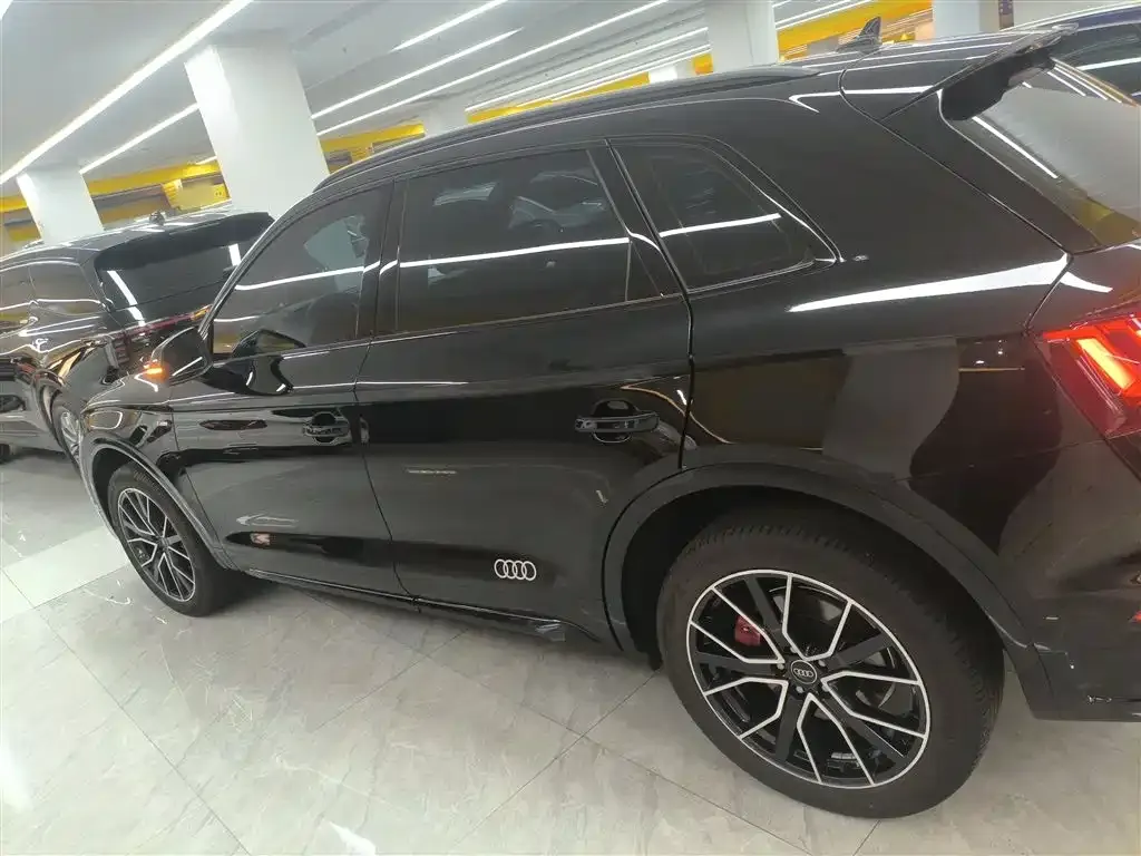 Audi Q5L 2025 из CN, фото 5