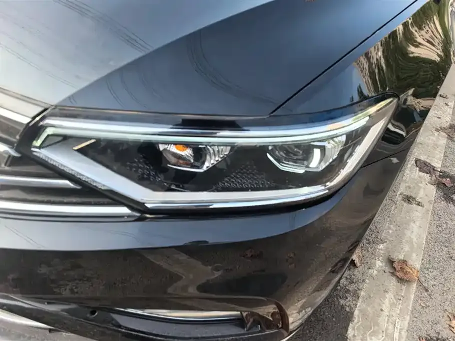 Volkswagen Magotan 2022 из CN, фото 5