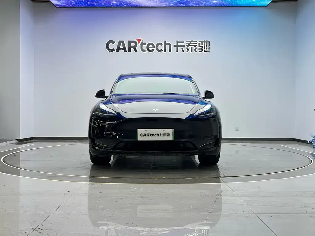 Tesla Model Y 2022 из CN, фото 2