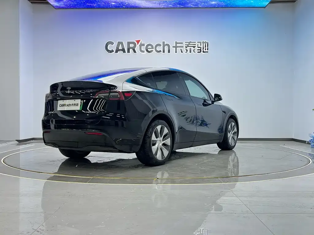 Tesla Model Y 2022 из CN, фото 6