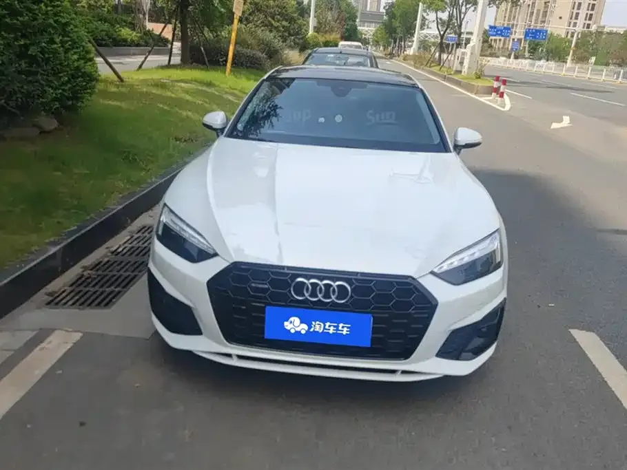 Audi A5 (Import) — фото 2