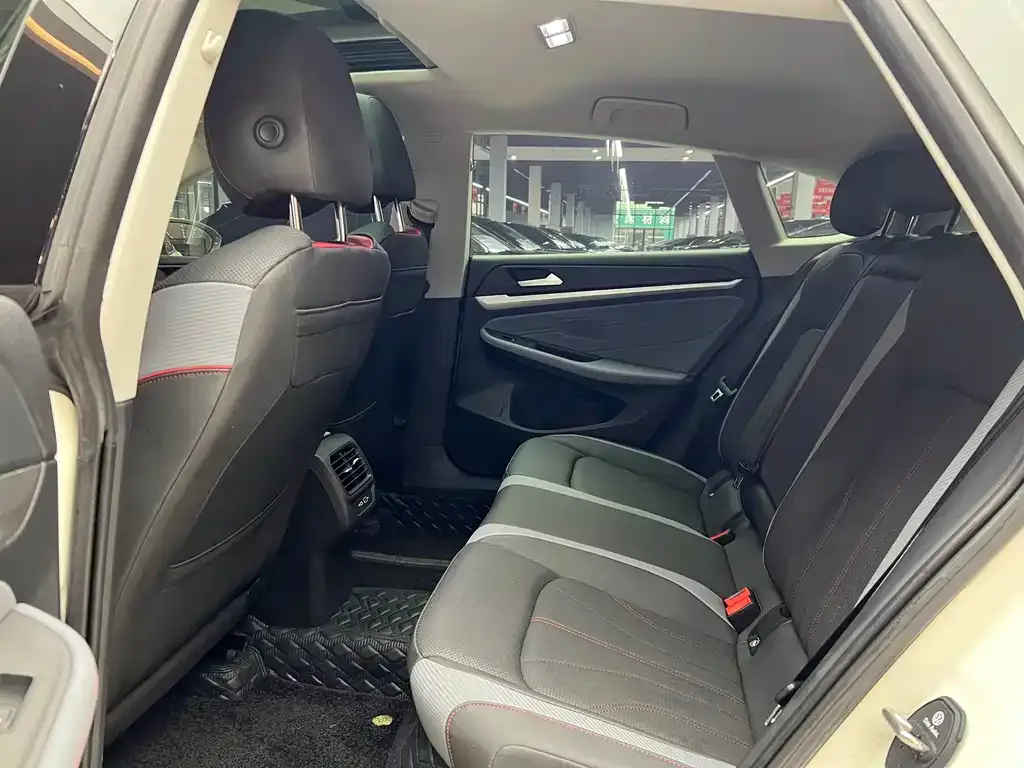 Volkswagen Lamando 2022 из CN, фото 8