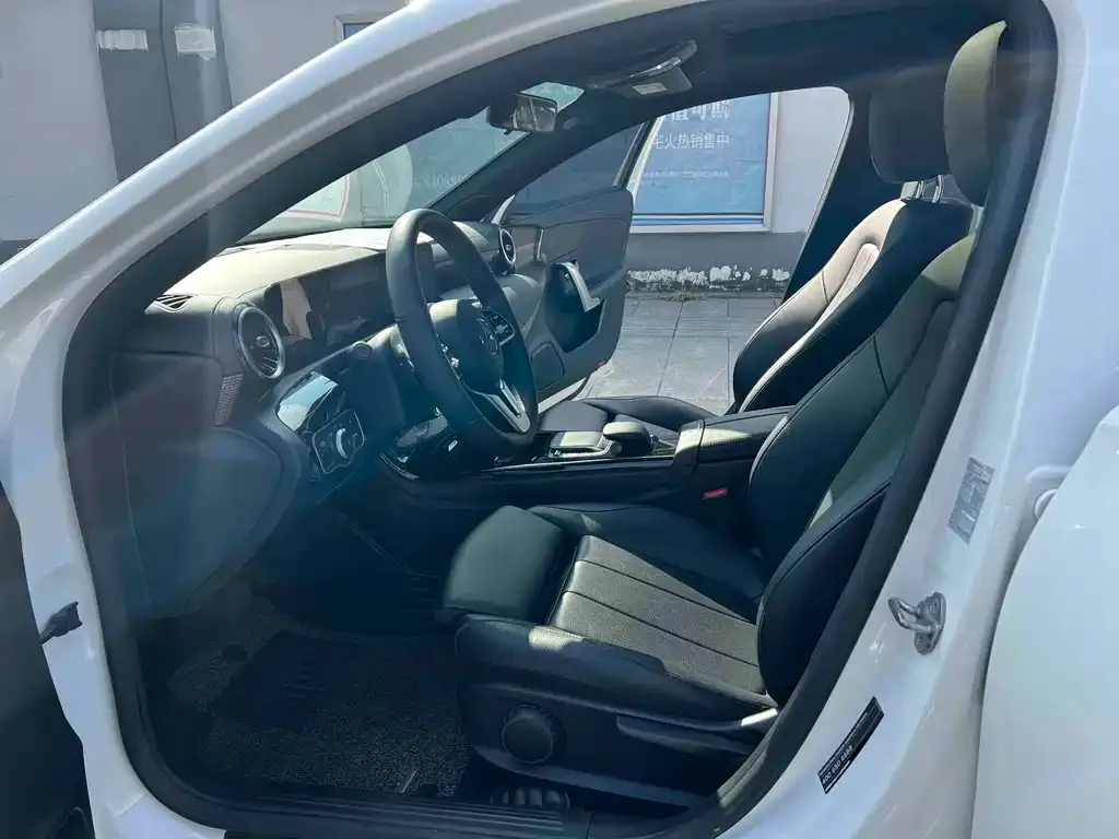 Mercedes-Benz A-Class 2021 из CN, фото 9