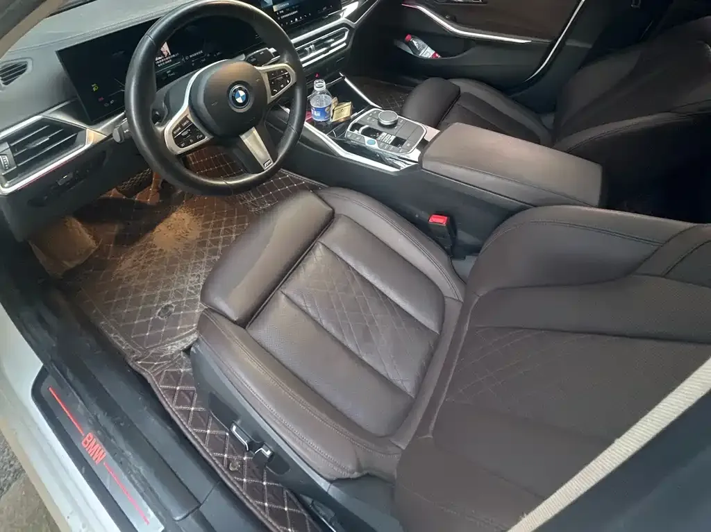 BMW i3 2024 из CN, фото 9