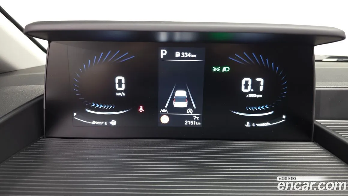 Hyundai Staria 2025 из KR, фото 8