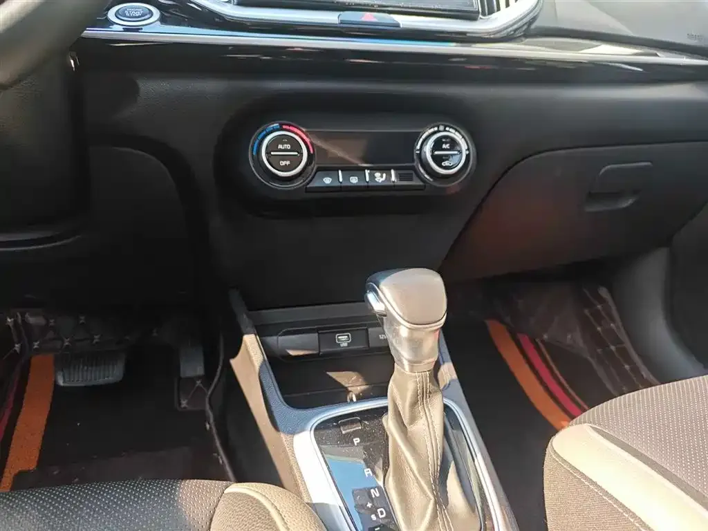 Kia KX1 2021 из CN, фото 10