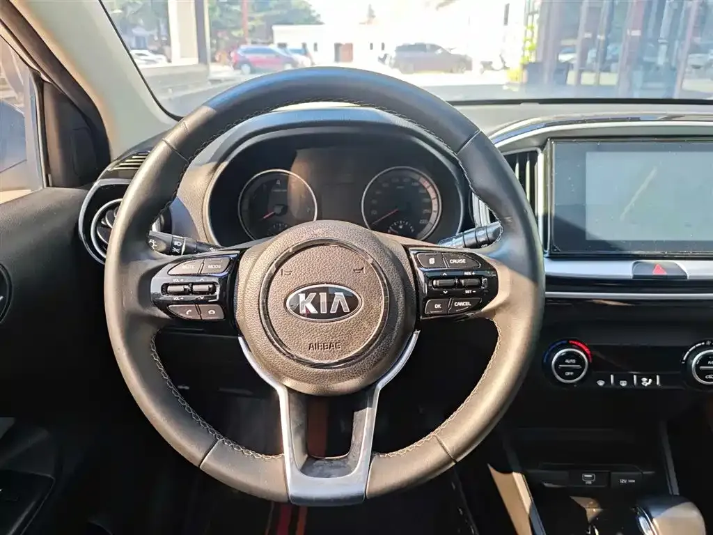 Kia KX1 2021 из CN, фото 8