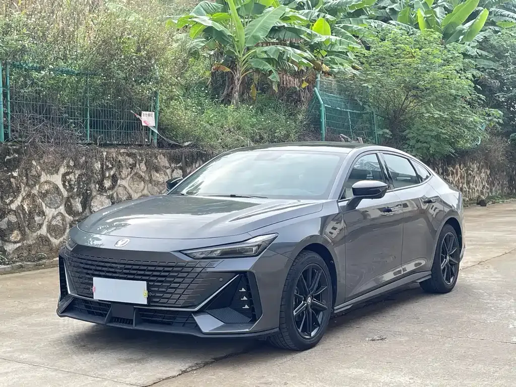 Changan UNI-V 2023 из CN, фото 1