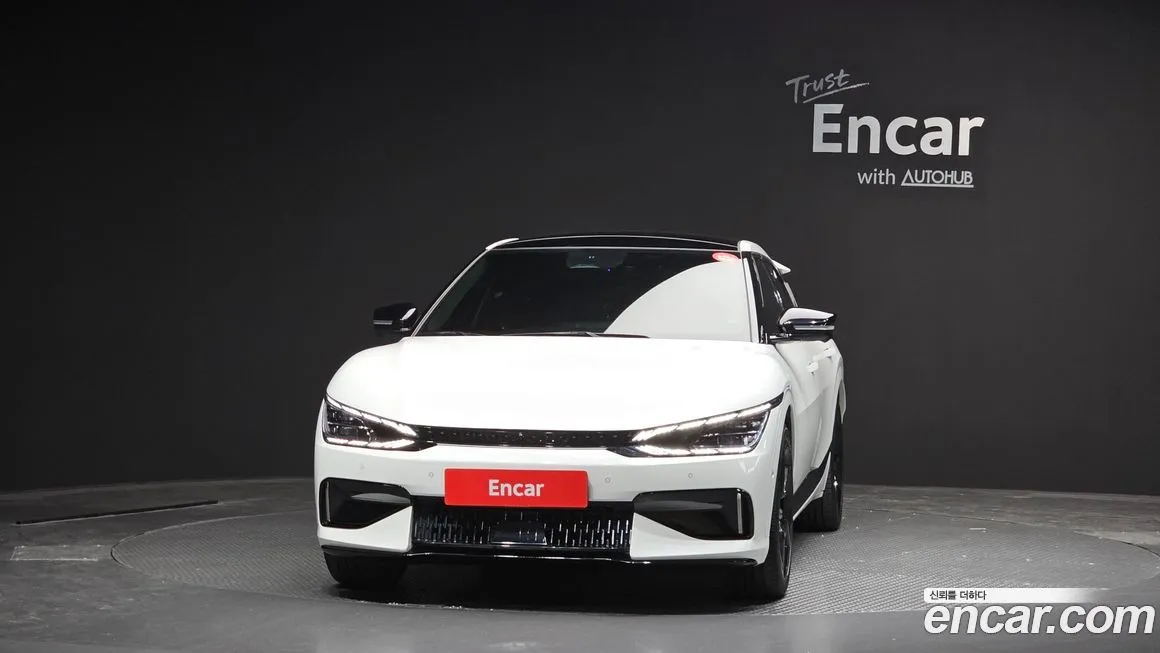 Kia EV6 2023 из KR, фото 3